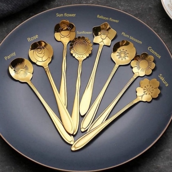 🎁 NEW Hostess Gift Set 8pcs Stainless Steel Flower Spoon🎁 - Picture 1 of 4